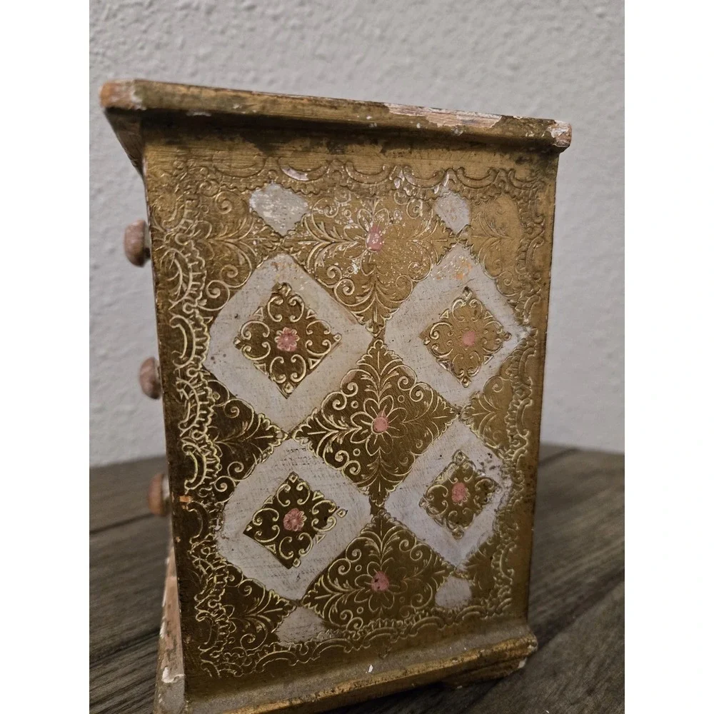 VINTAGE ITALIAN FLORENTINE JEWELRY BOX CHEST 3 DRAWER Gold Cream Pink 6.5